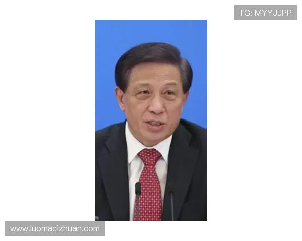 新赛季网坛焦点纷呈巨星对决引爆全球关注赛事动态全解析速览报道